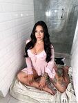 Miah Catalina Onlyfans pictures 5