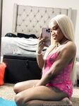 Liya Rosante Onlyfans pictures
