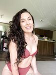 Heavenly Naomi Onlyfans pictures 2