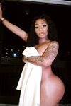 Tsunami Onlyfans pictures 2