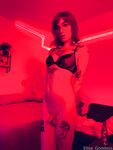 Elise Verona Onlyfans pictures 2