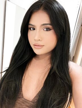 Hannah Moore Onlyfans pictures