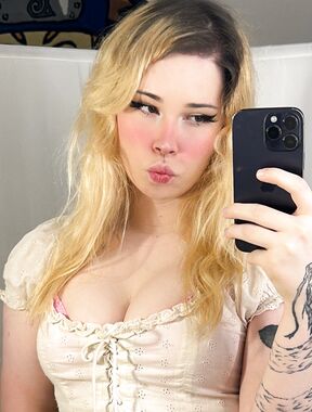 Meowriza Onlyfans pictures