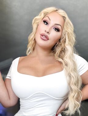 Lexi bunni  Onlyfans pictures