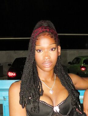 Emoblkgirly Onlyfans pictures