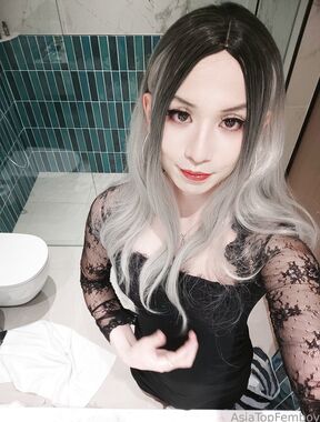 AsianFemCD Onlyfans pictures