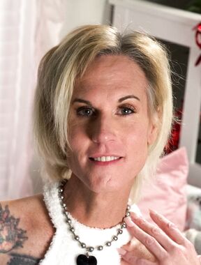 Ria Bentley Onlyfans pictures 2