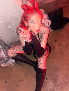 Hira Helis Onlyfans pictures