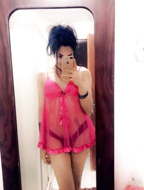 Carmen Carel Onlyfans pictures