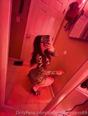 Sadie Allure Onlyfans pictures