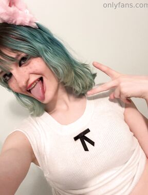 Eve Lilith Onlyfans pictures 2