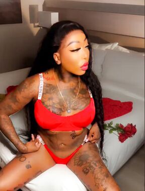 Ts_KyaraDior407 Onlyfans pictures