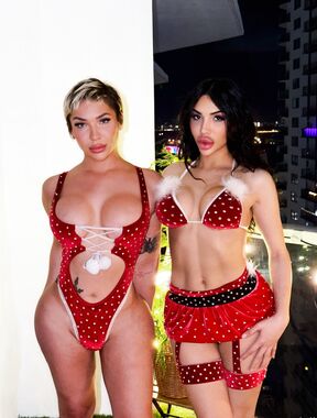 Ts Winter Doll Onlyfans pictures 4