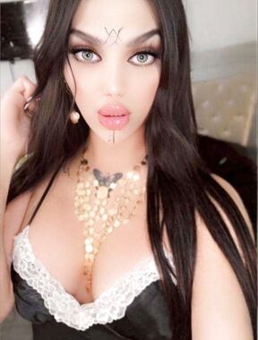 Eva Karam Onlyfans pictures