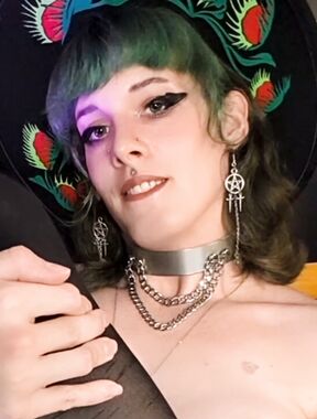 Laurel Fixation Onlyfans pictures