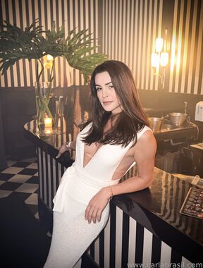 Carla Brasil Onlyfans pictures 5