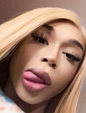 Chloe Darling Onlyfans pictures 2