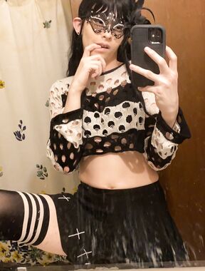 DommyMommyTGirl Onlyfans pictures