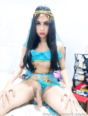 Naughtyaura  Onlyfans pictures 2