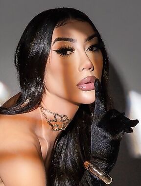 Deborah Sousa Onlyfans pictures