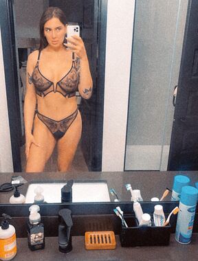 Addie Girl Onlyfans pictures
