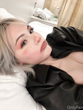 Lexxiraus Onlyfans pictures 2