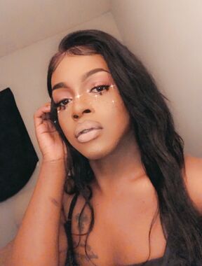 TS Trina Onlyfans pictures