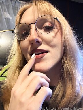 Cunning Kitten Onlyfans pictures 2